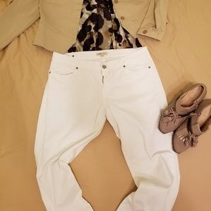 Gorgeous CAbi white denim skinny pants